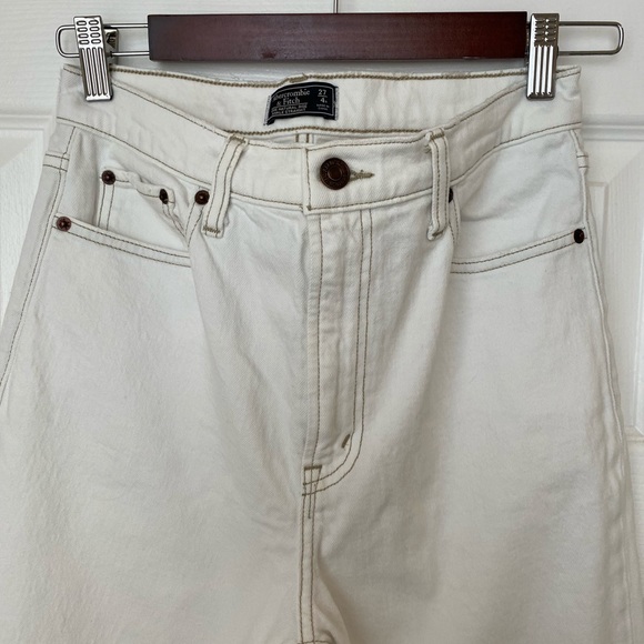 Abercrombie & Fitch Jeans Zoe Natural Rise Ankle Straight Jeans
